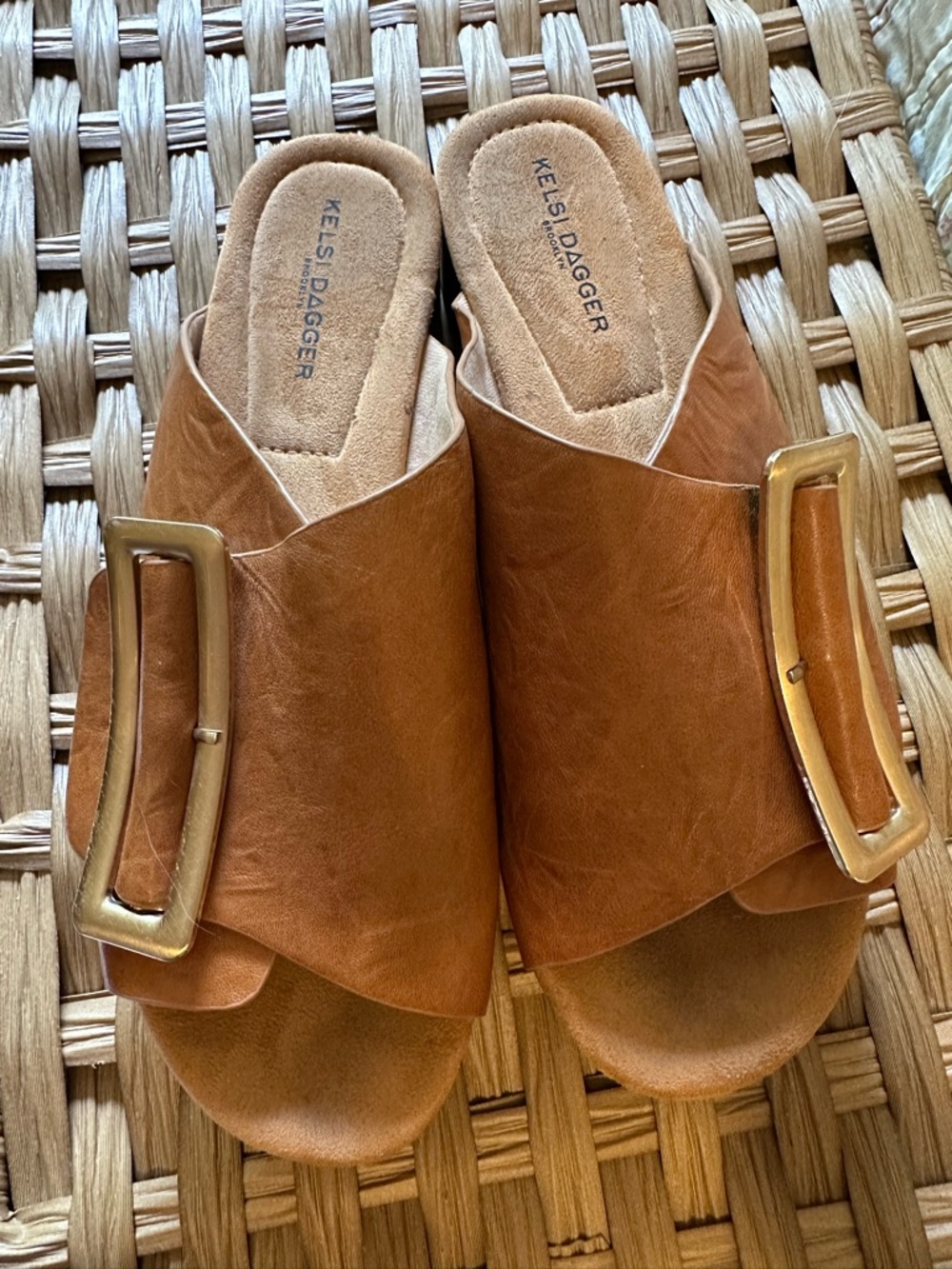 Kelsi Dagger Tan Leather Platform Slide with Gold Buckle - Picture 5 of 7